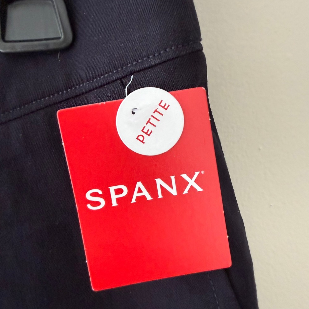 Spanx On-the-Go Kick Flare Pants Classic Navy Blue Petite Medium NWT 20367Q - Picture 4 of 7